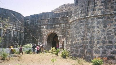 Arnala Fort